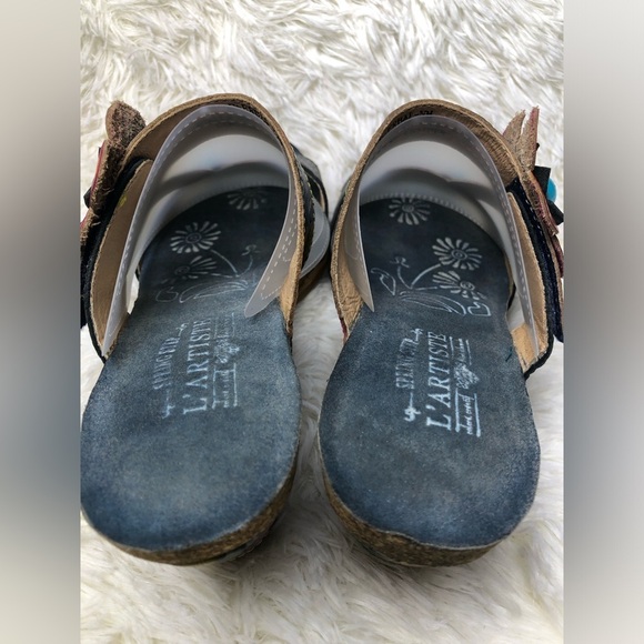 L'Artiste by Spring Step Multicolor Floral Sandals - Picture 11 of 15